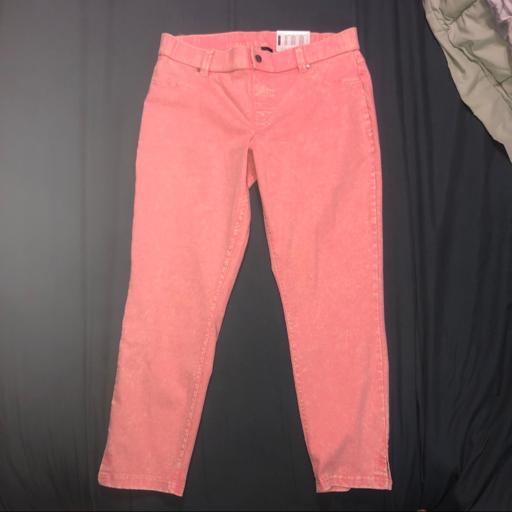 Pink Cropped Skinny Jeans New with tags